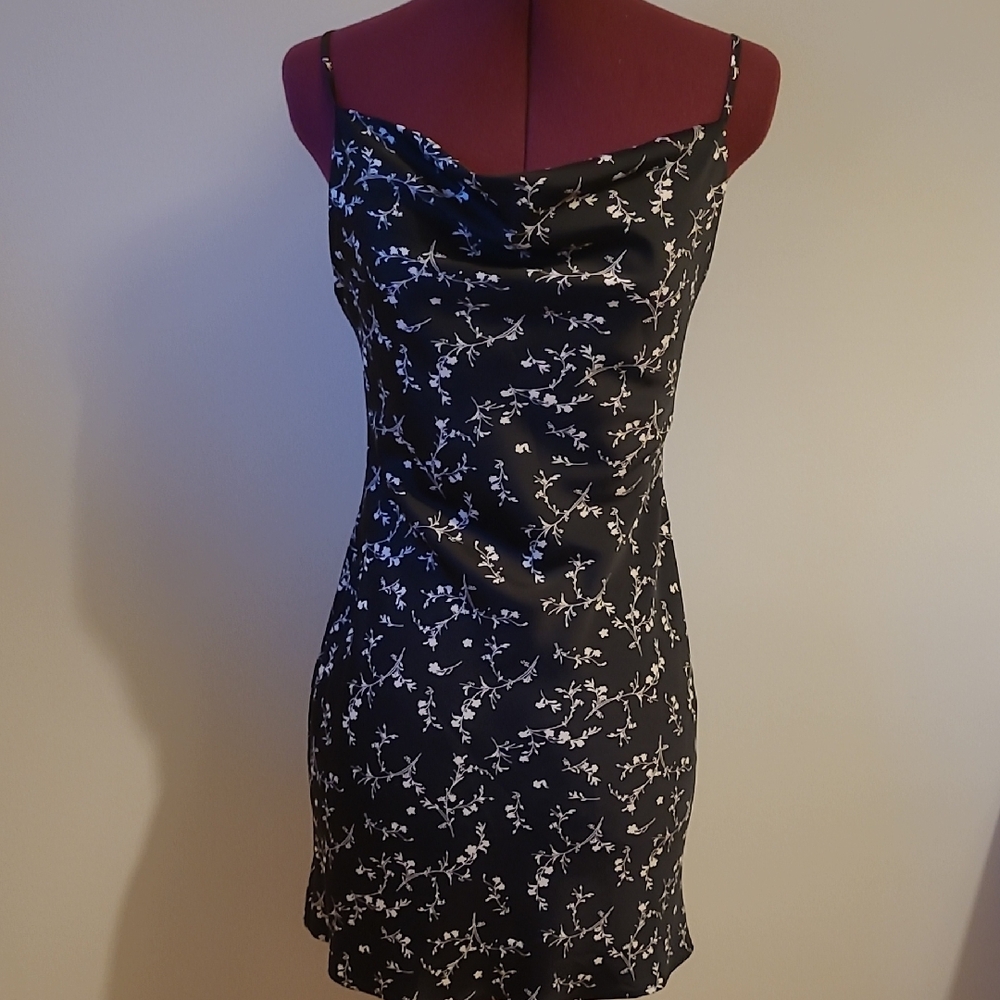 Urban Outfitters Mallory Floral Cowlneck Mini Dress, Adjustable Straps, SZ S